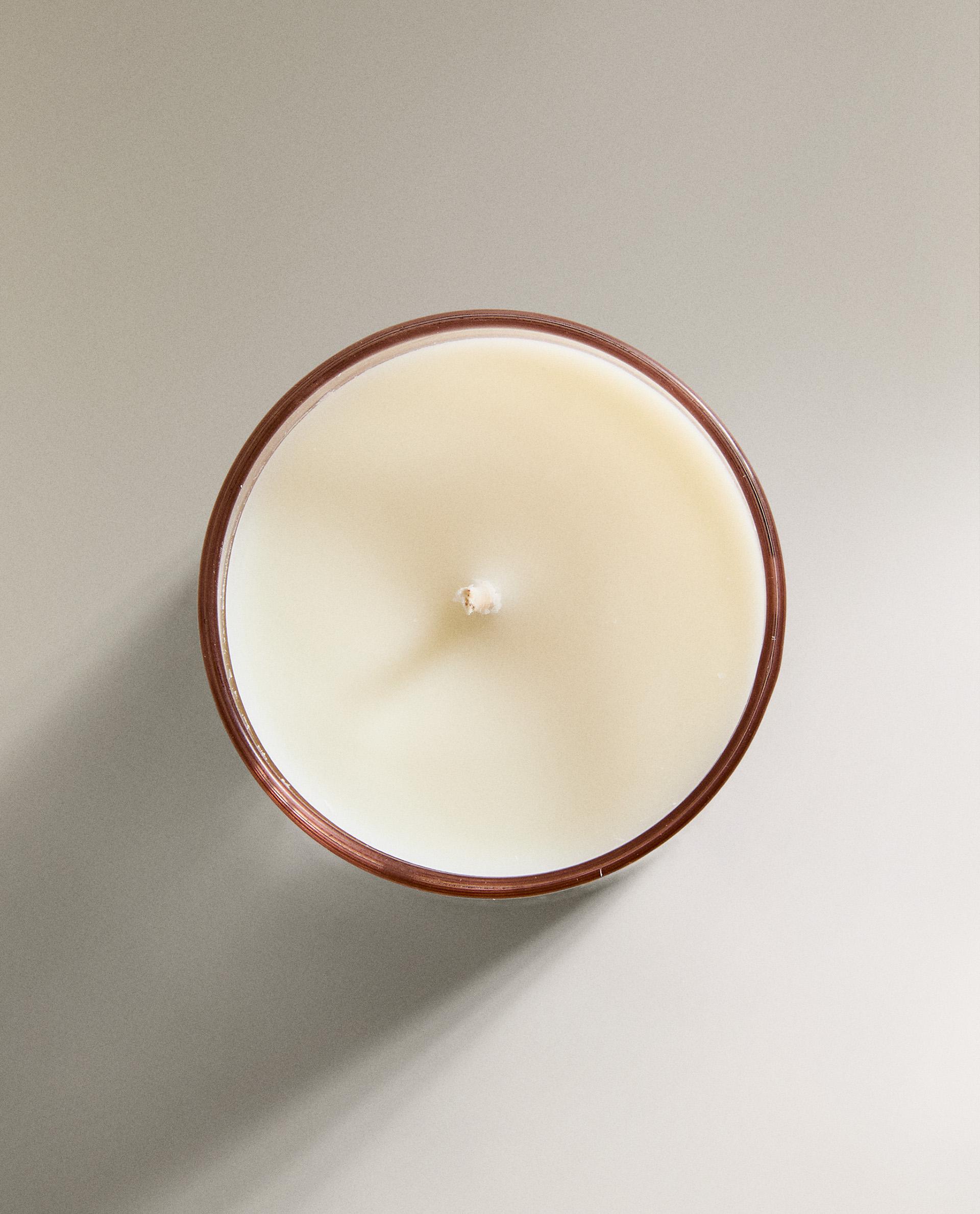 (180 G) MUSKY LILY SCENTED CANDLE product thumbnail 9