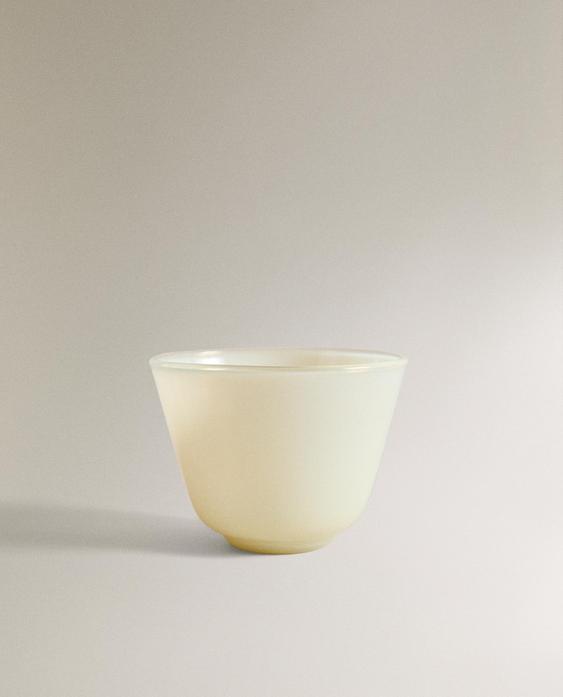 وعاء صغير من زجاج البورسليكات