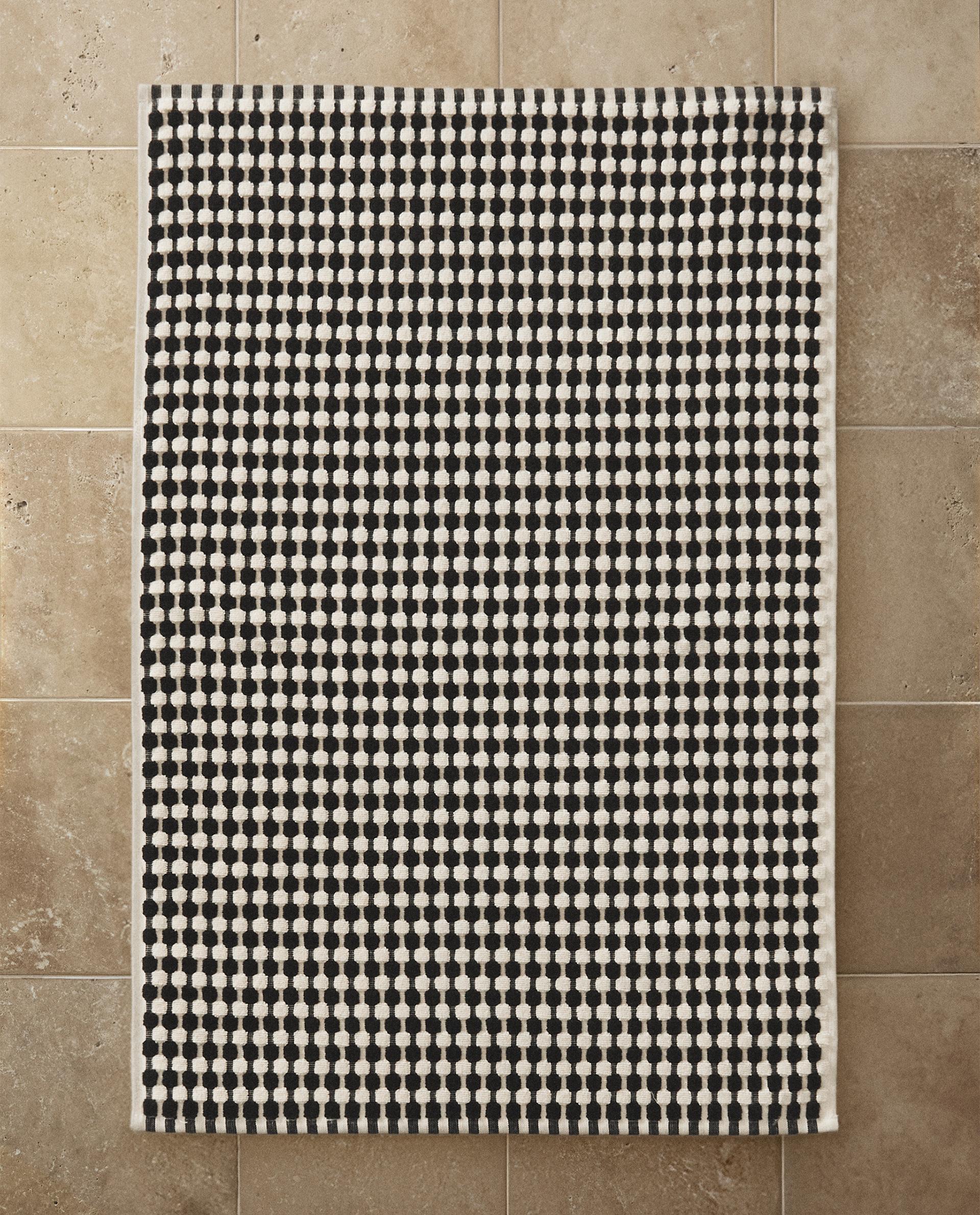 TEXTURED WAFFLE BATH MAT | Zara Home United States of America