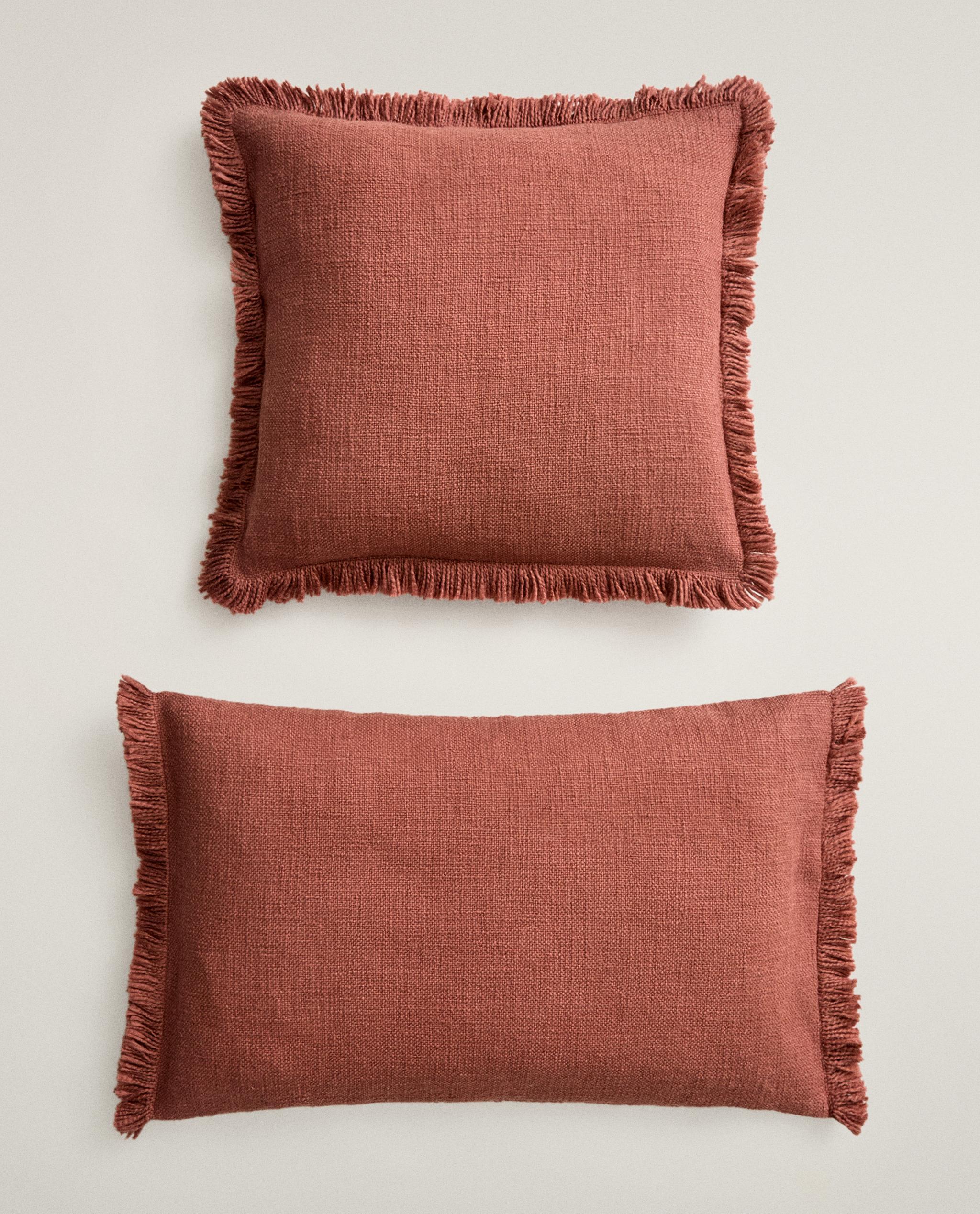 STRIPED CUSHION COVER WITH FRINGING product thumbnail 18