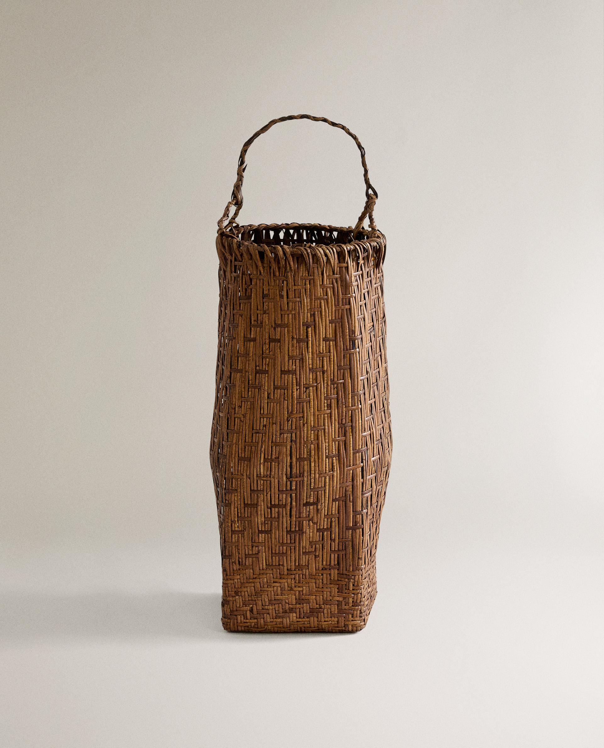 RATTAN UMBRELLA STAND