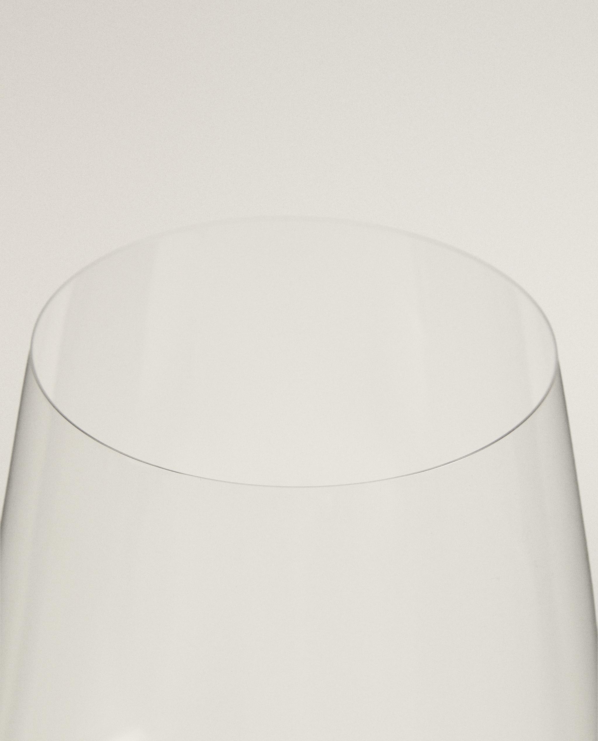 ULTRA LIGHTWEIGHT WINE GLASS product thumbnail 6