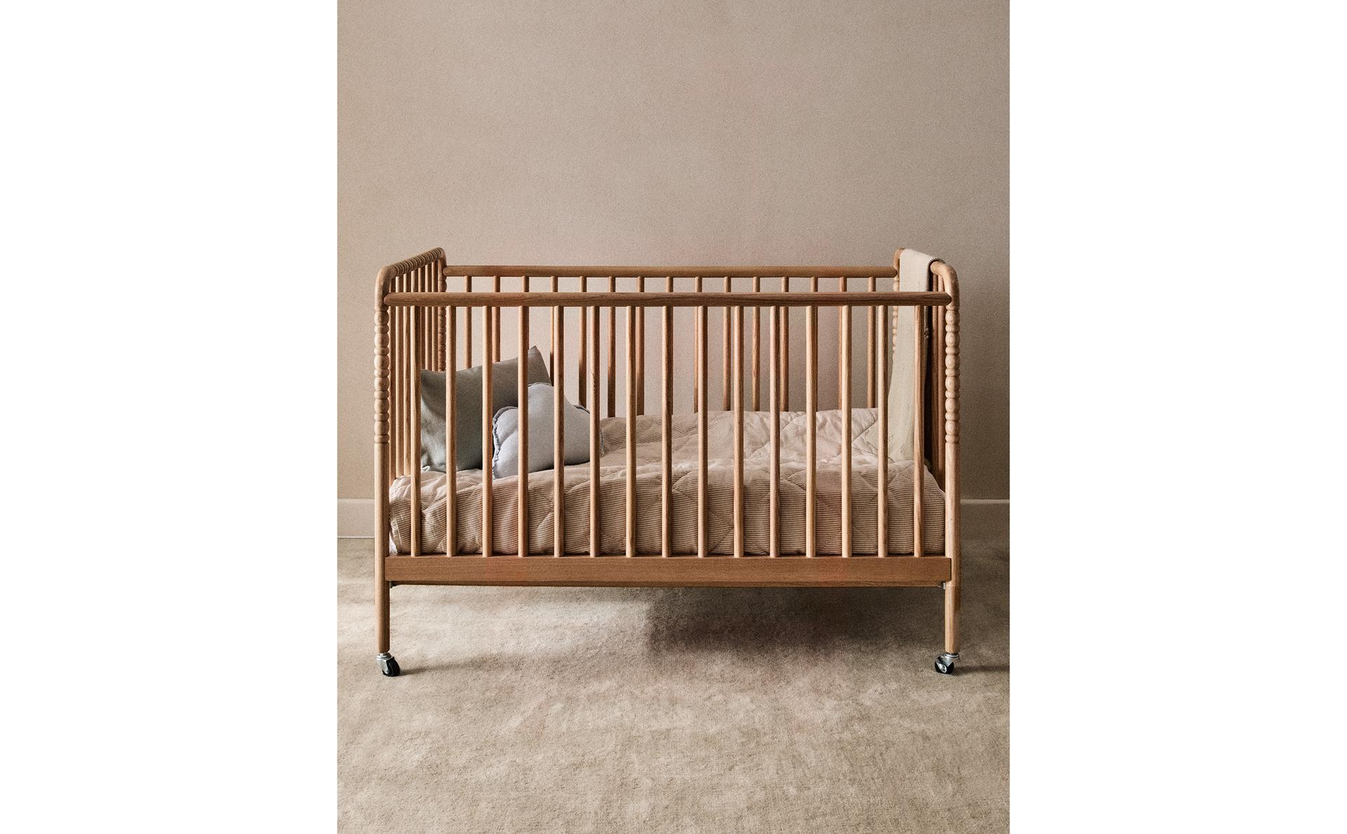 GITTERBETT HOLZ GESCHNITZT ROLLEN GITTERBETT HOLZ GESCHNITZT ROLLEN