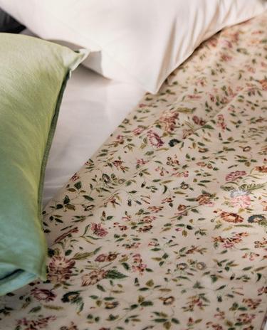 SÁBANA ENCIMERA SATÉN FLORAL (300 HILOS)