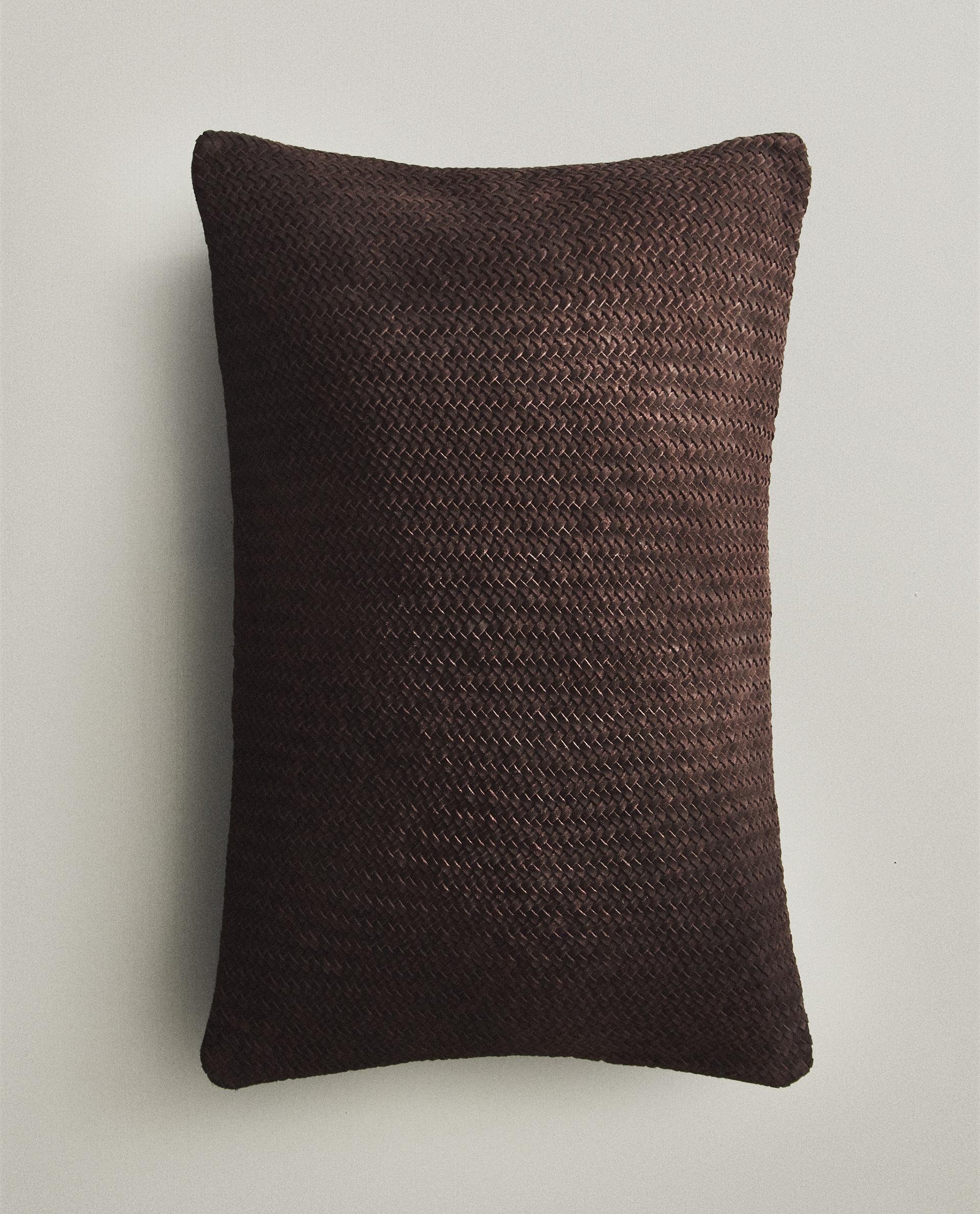 レザー クッションカバー | Zara Home 日本/Japan