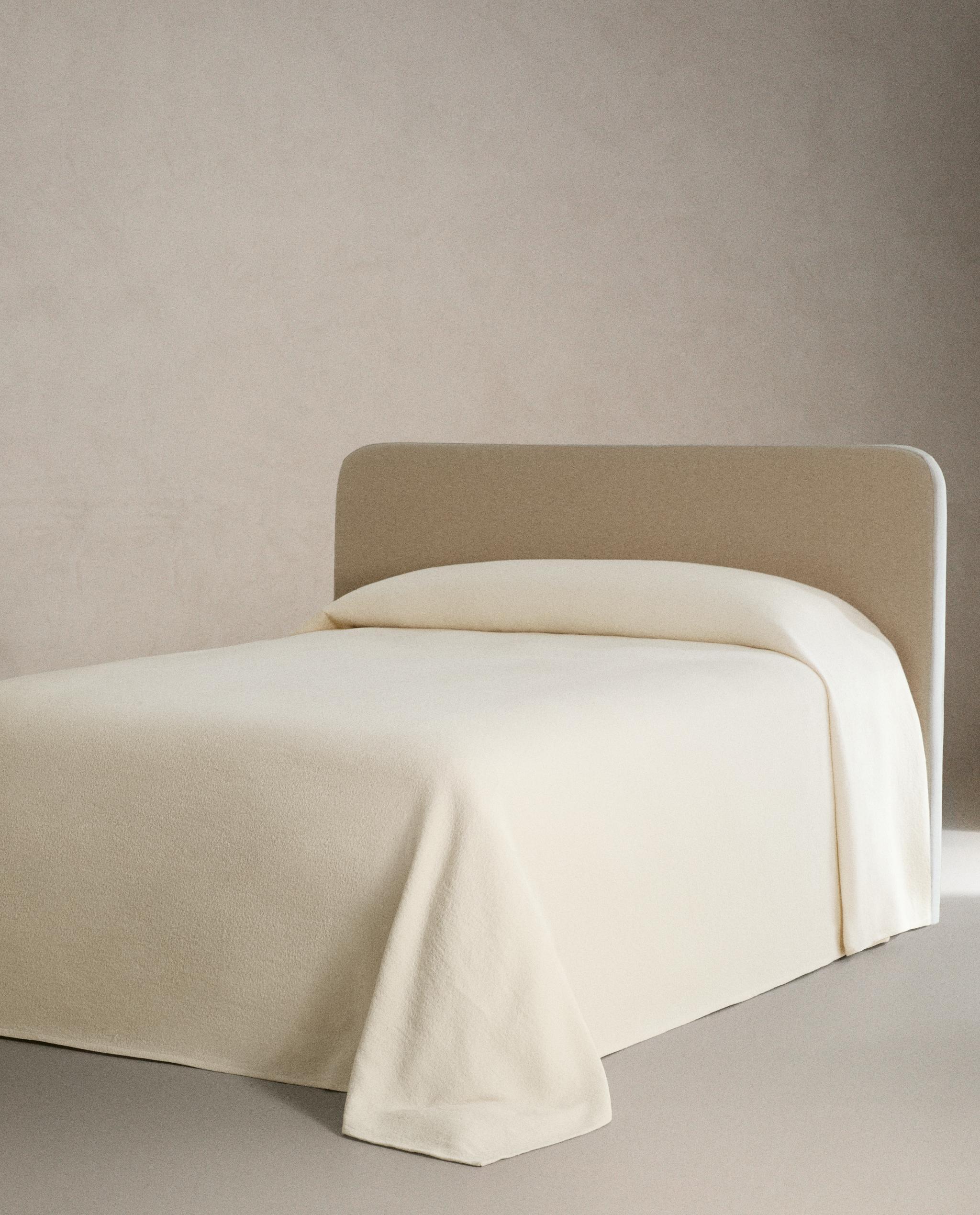 テクスチャード ジャカード ベッドスプレッド | Zara Home 日本/Japan