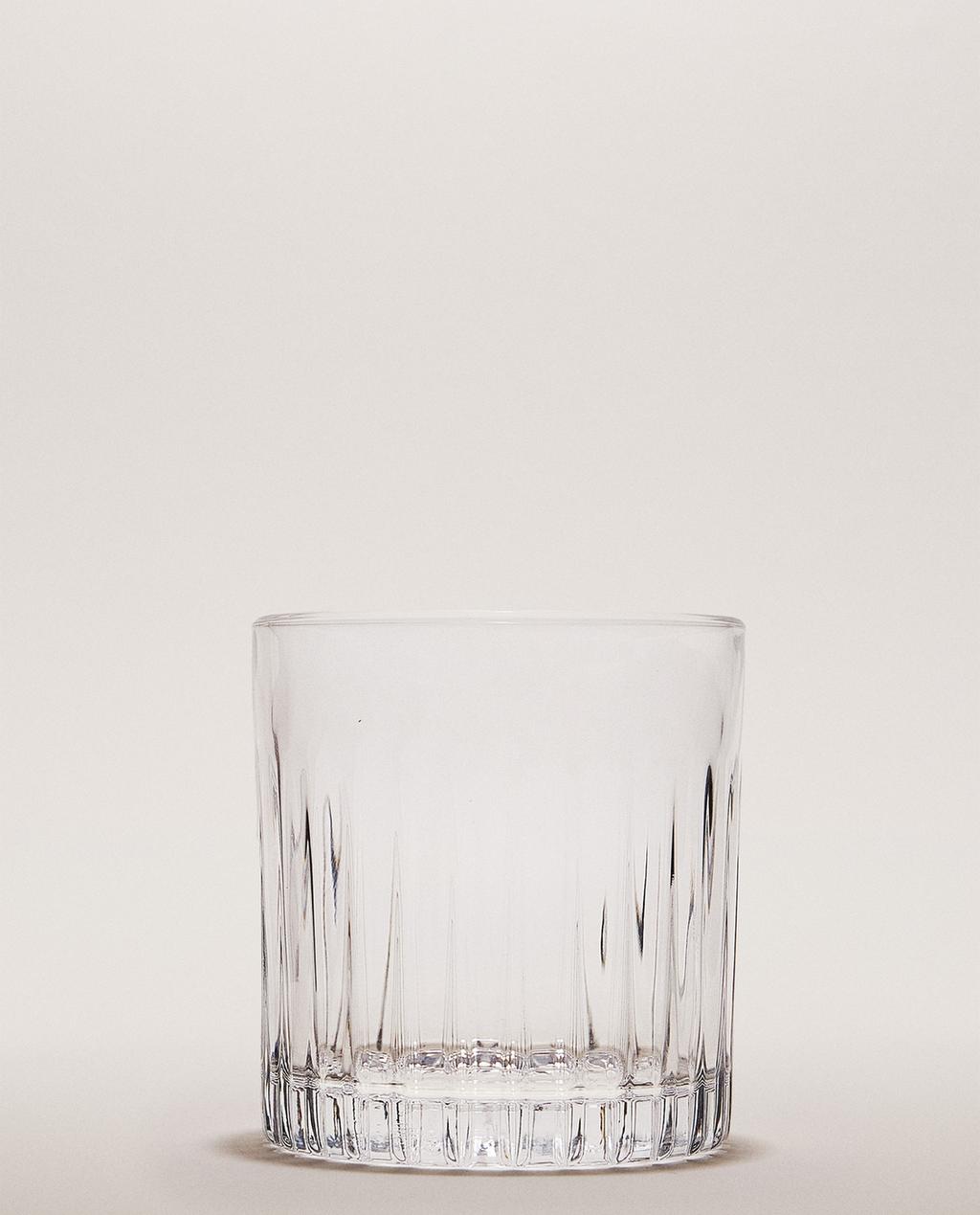 ЧАША ОТ КРИСТАЛИН С РЕЛЕФНИ МОТИВИ