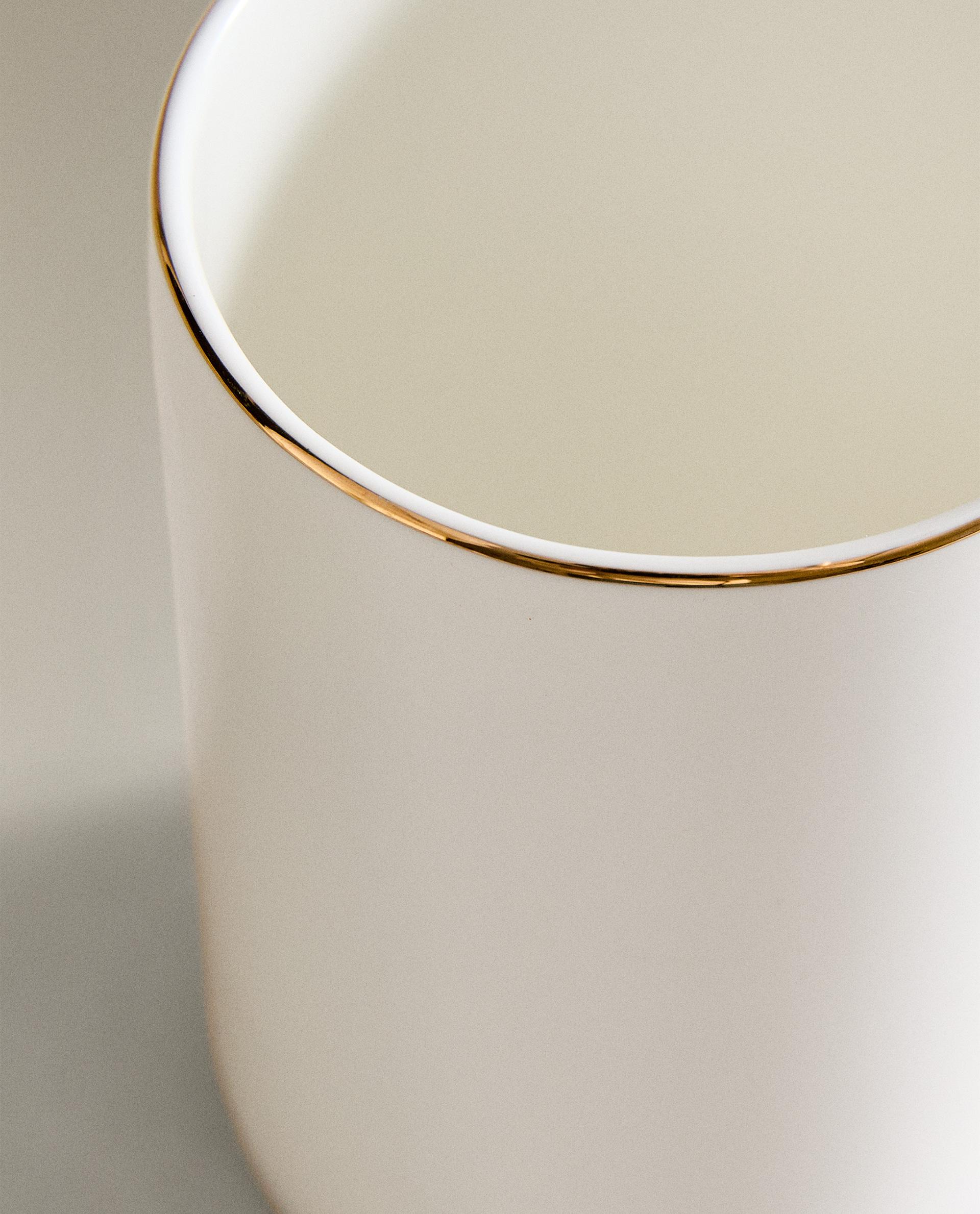 RIMMED BONE CHINA MUG