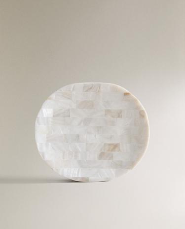 MOTHER-OF-PEARL-EFFECT BATHROOM SOAP DISH