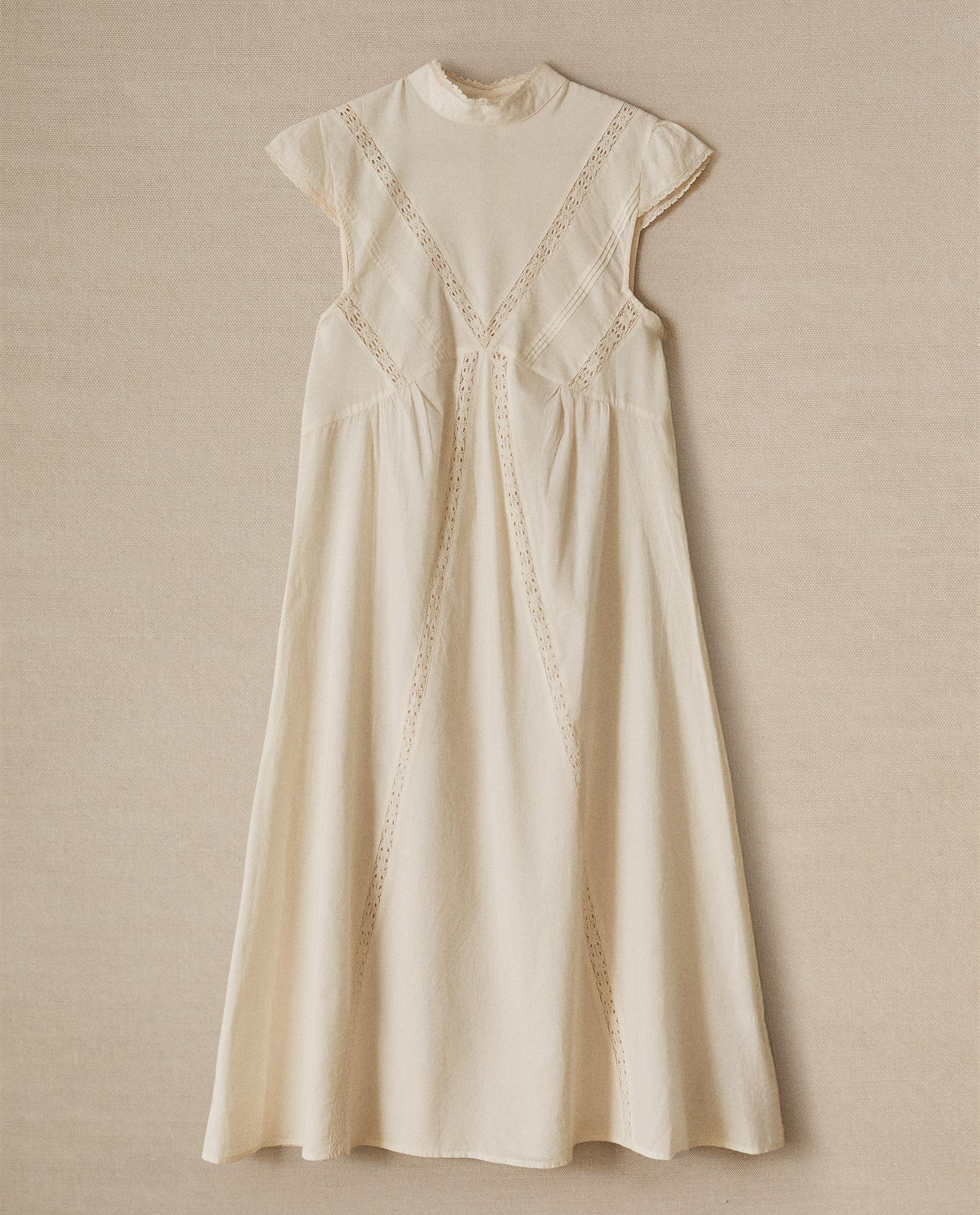 CHEMISE DE NUIT DENTELLE CHEMISE DE NUIT DENTELLE