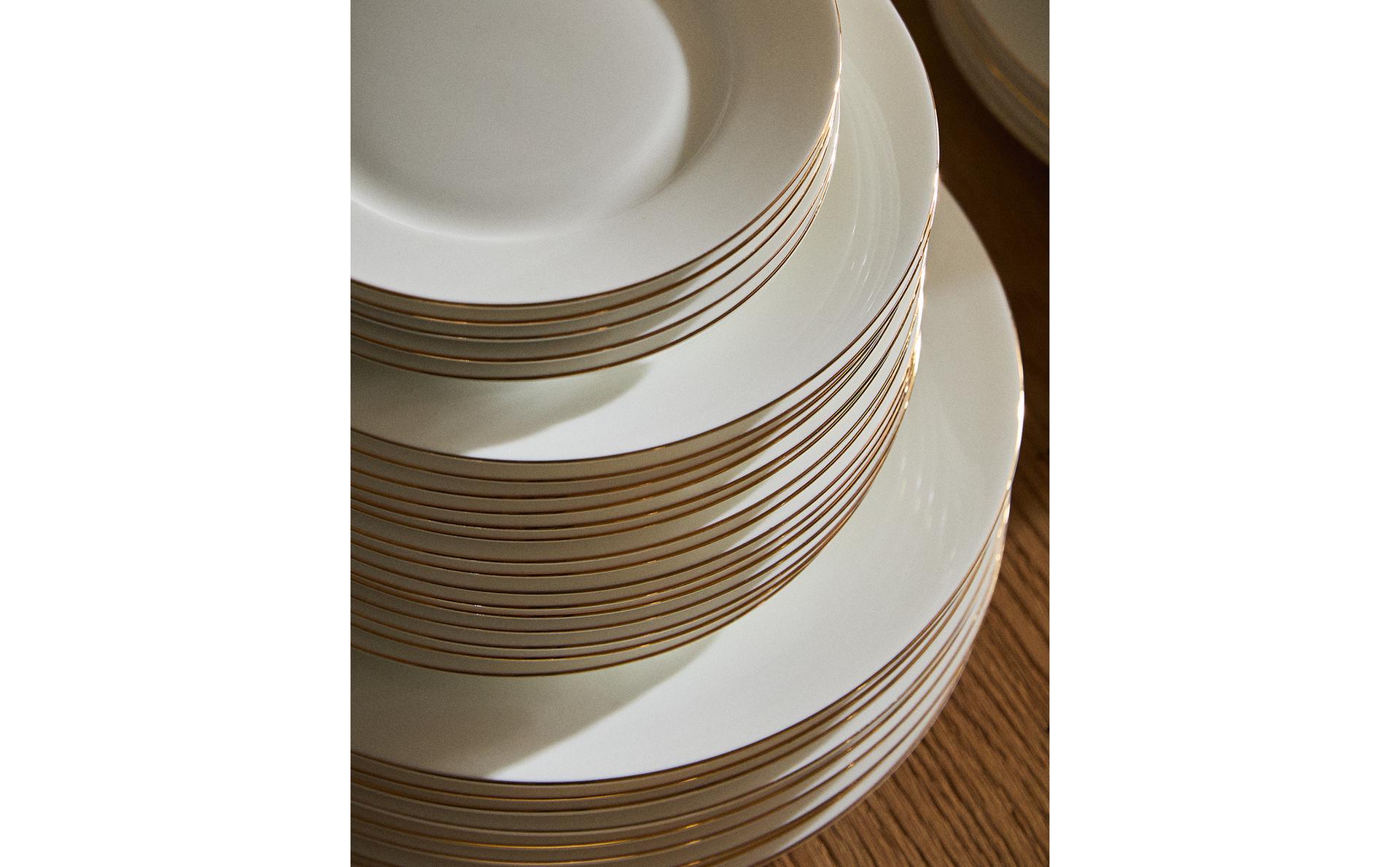 BONE CHINA TABLEWARE WITH RIM