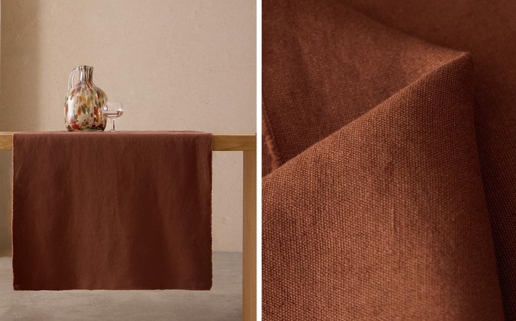 TABLE RUNNER 01