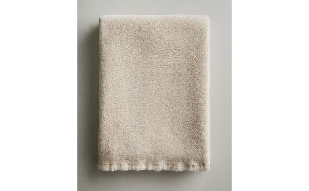 CHENILLE THROW