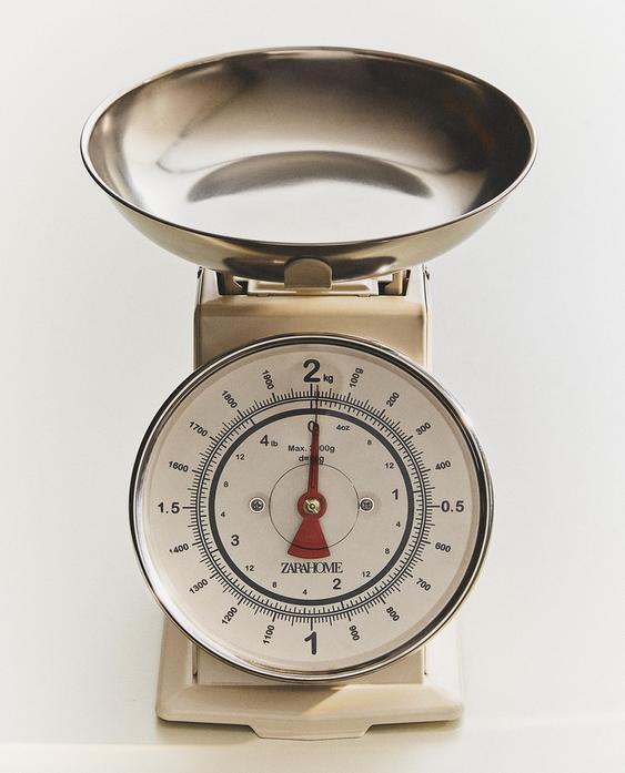 ميزان على الطراز الريترو