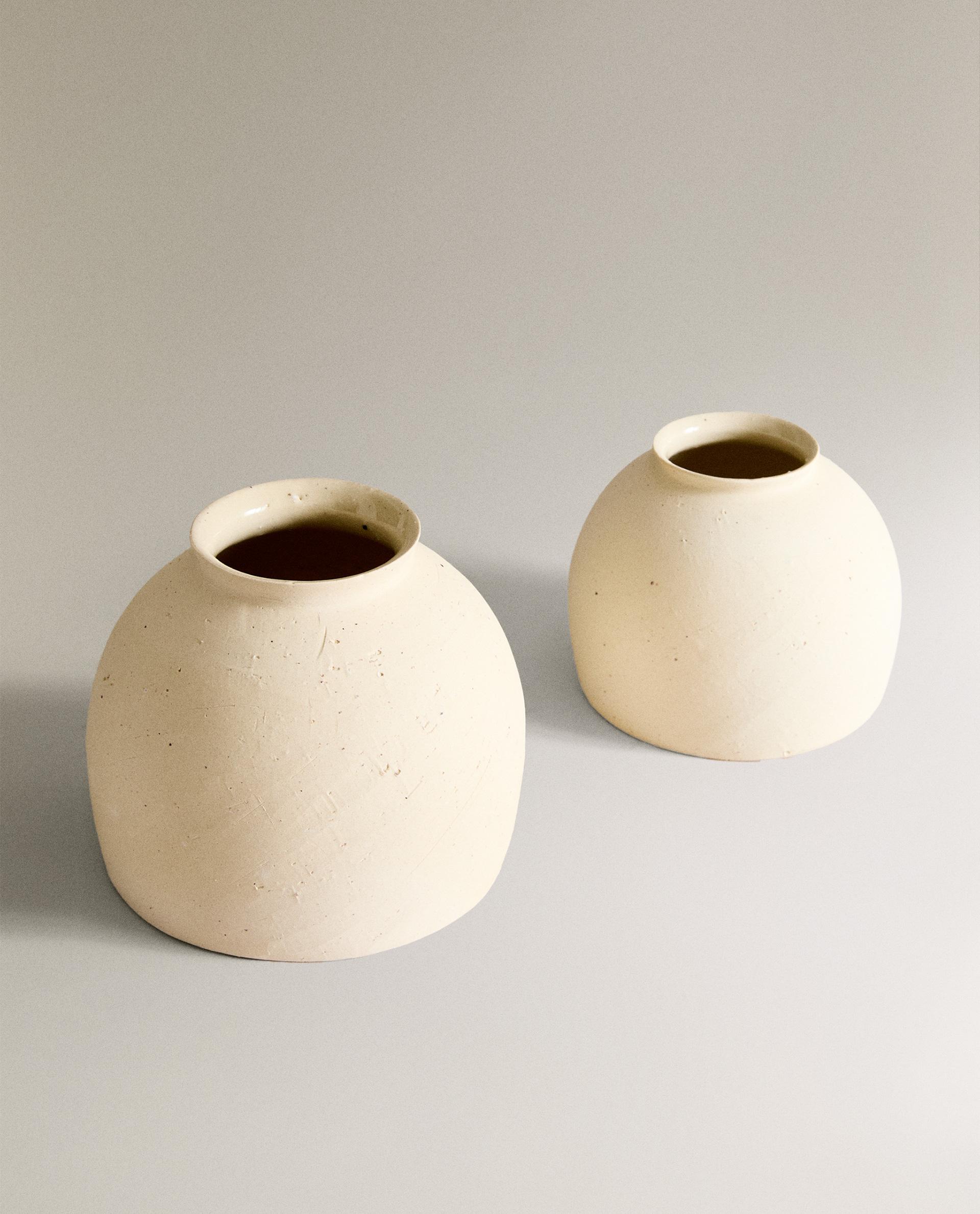 ROUND CERAMIC VASE product thumbnail 6
