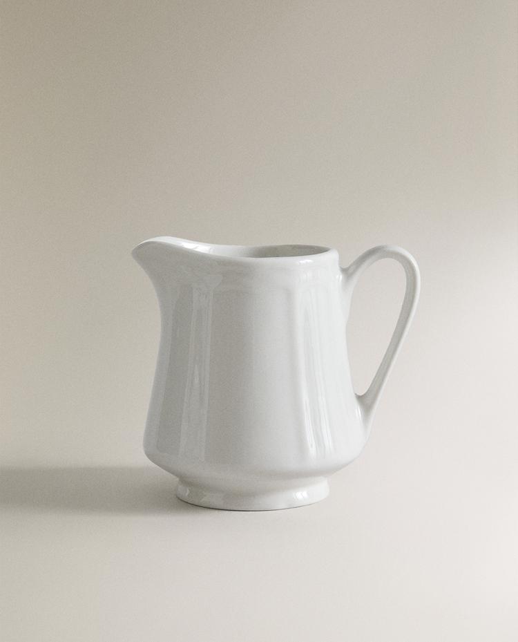 PORCELAIN MILK JUG