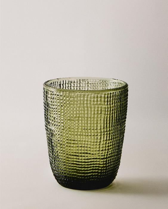 GLAS MIT RELIEF