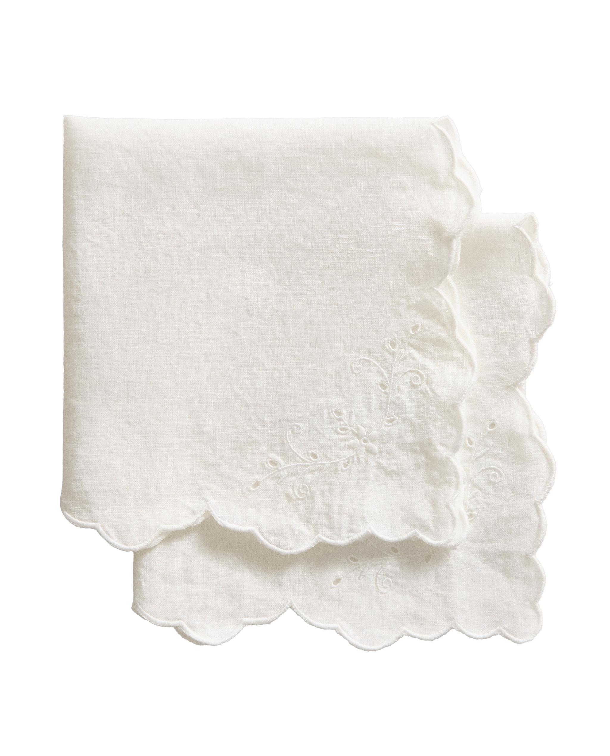 NAPKIN, SALT AND PEPPER SHAKERS product thumbnail 19