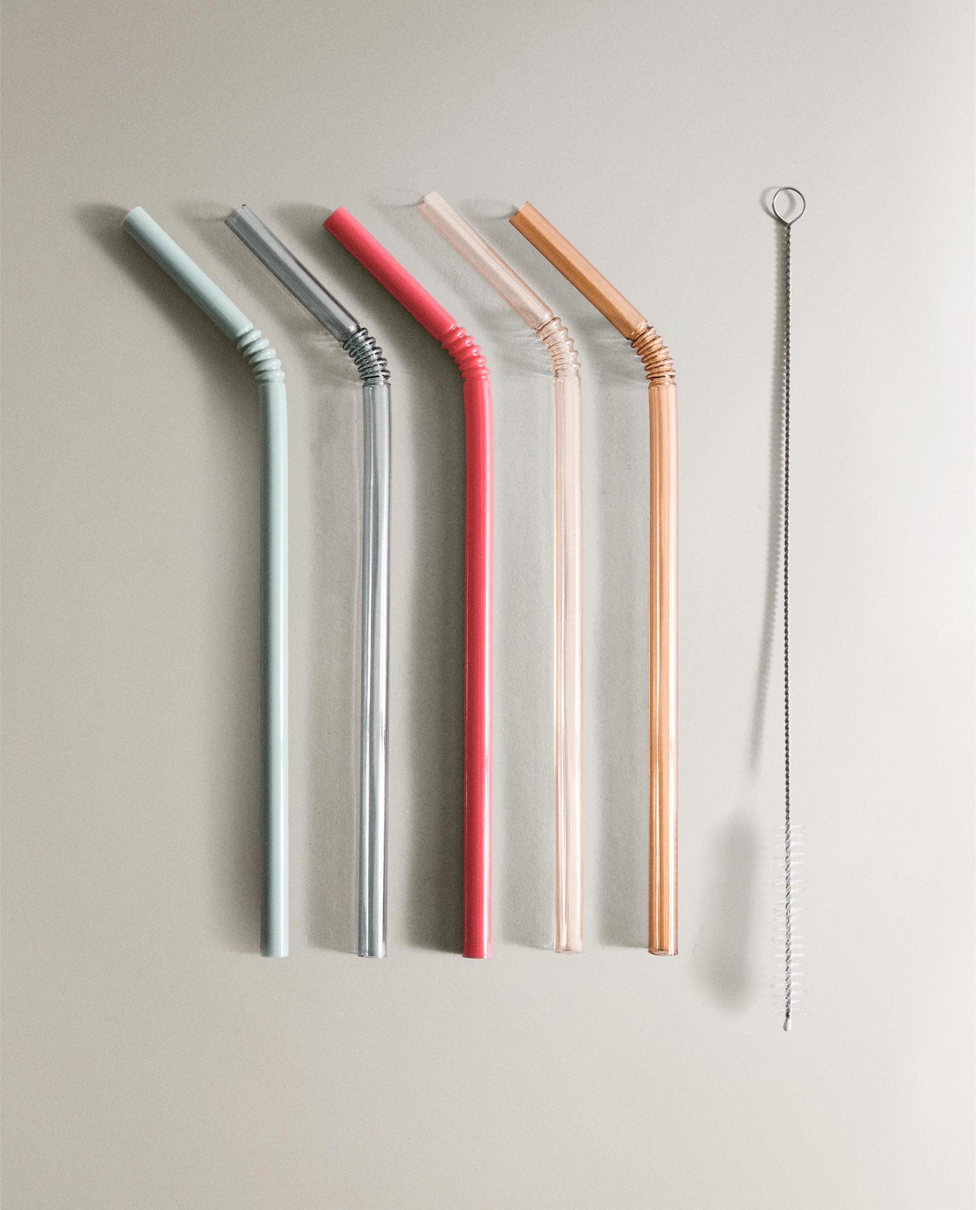 طقم بيجامات تريتان ملونة (حزمة 5 قطع) طقم بيجامات تريتان ملونة (حزمة 5 قطع)