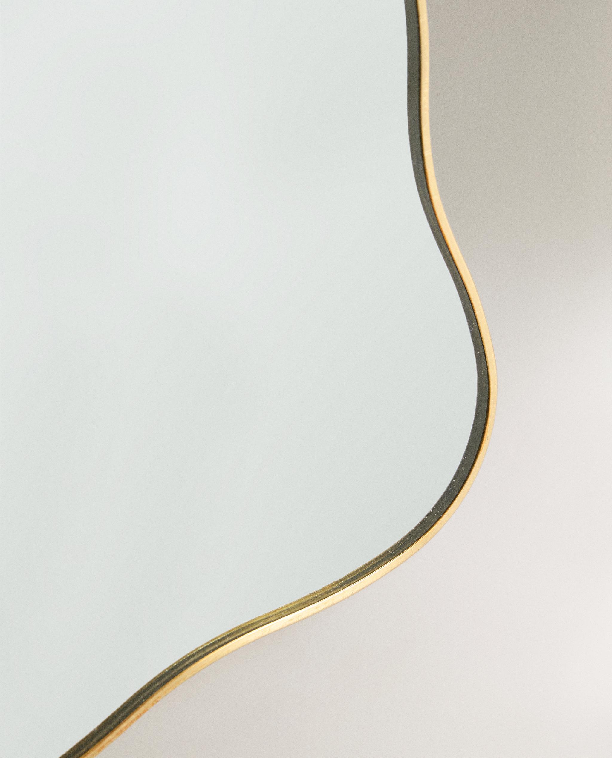 SMALL WAVY MIRROR product thumbnail 4