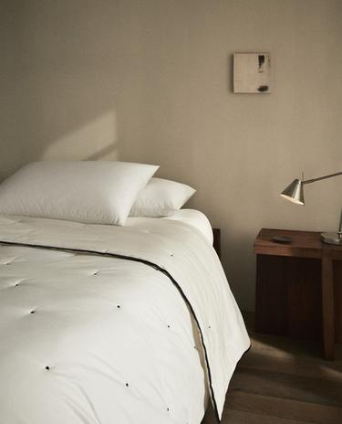 EDREDÓN SATÉN LINO PUNTOS