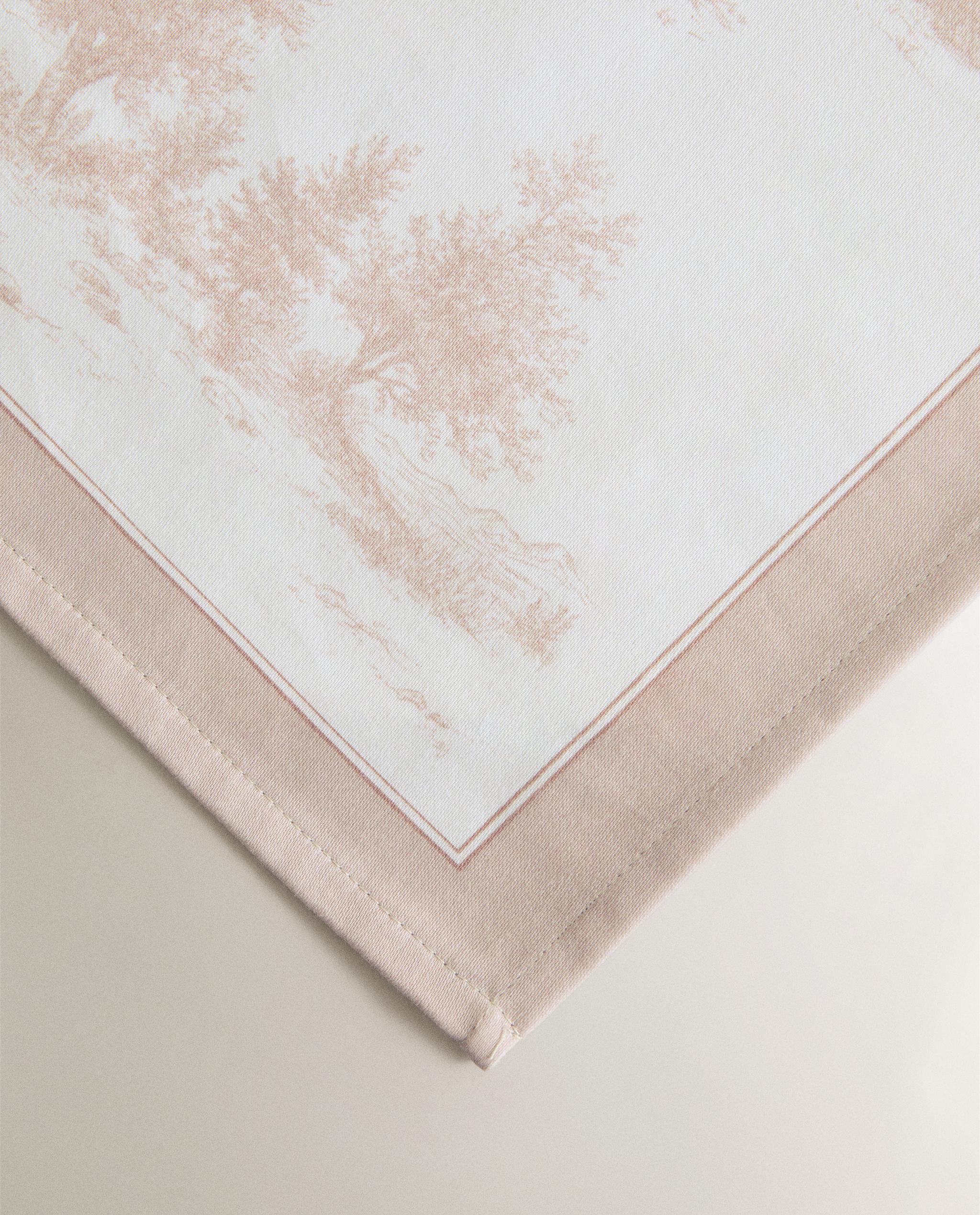 TOILE DE JOUY PRINTED TABLECLOTH product thumbnail 3