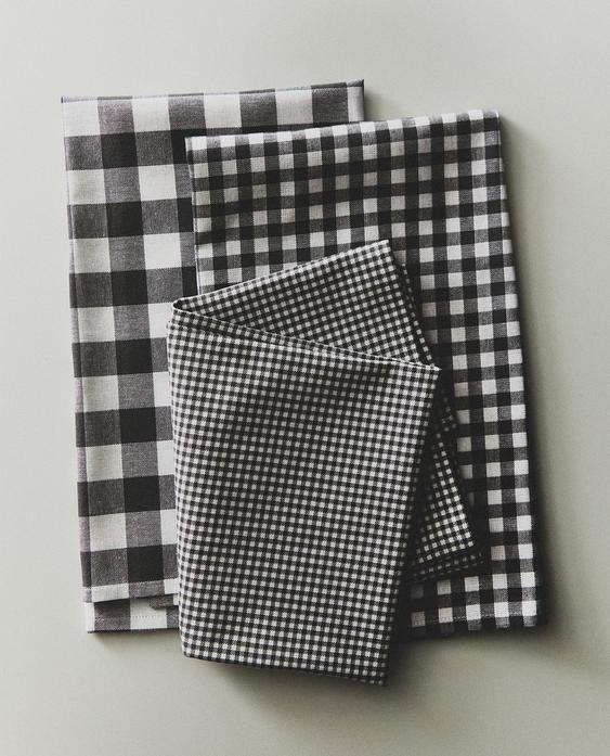 PACK OF DYED THREAD TEA TOWELS (PACK OF 3)