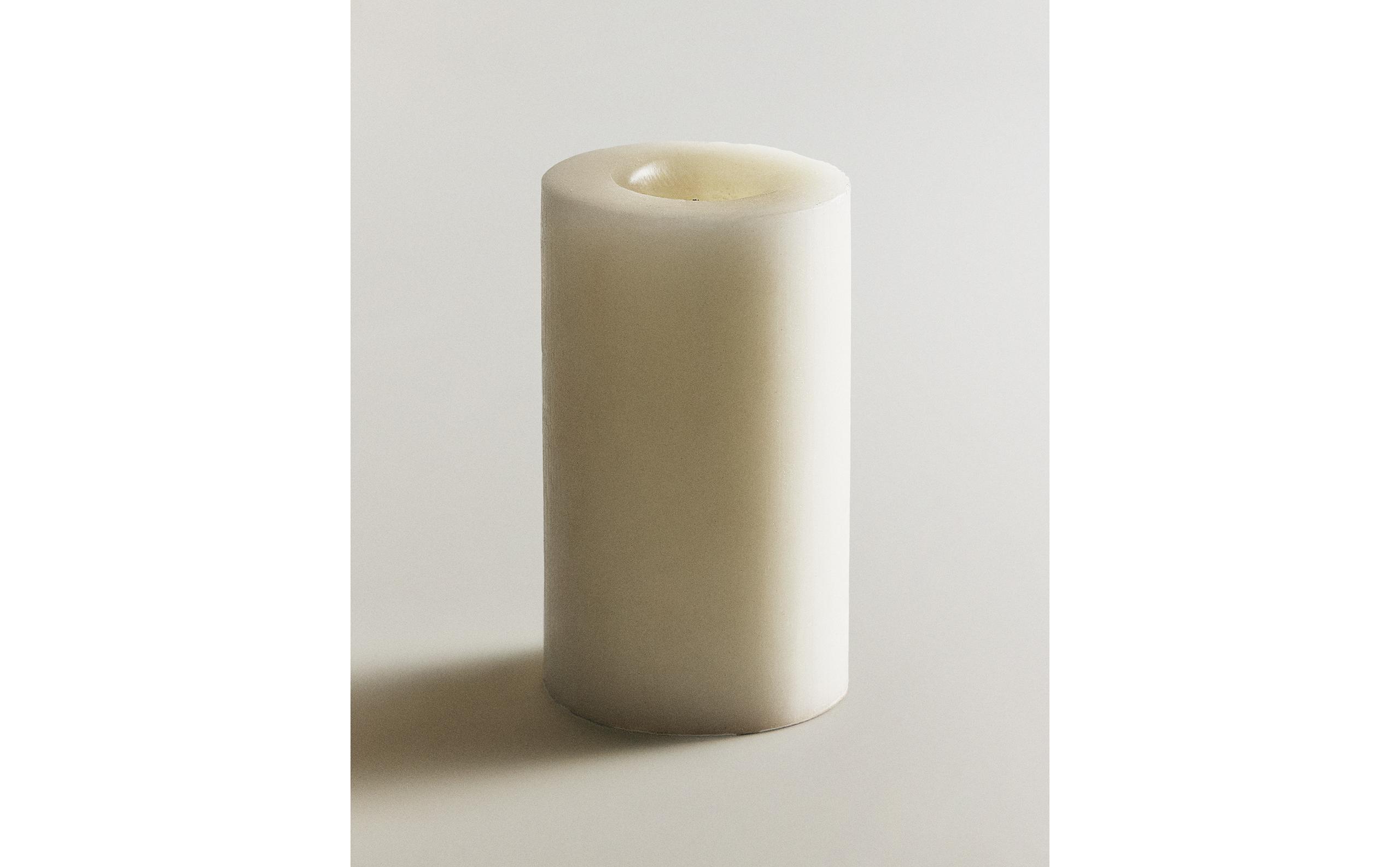 DECORATIVE CYLINDRICAL CANDLE product thumbnail 16