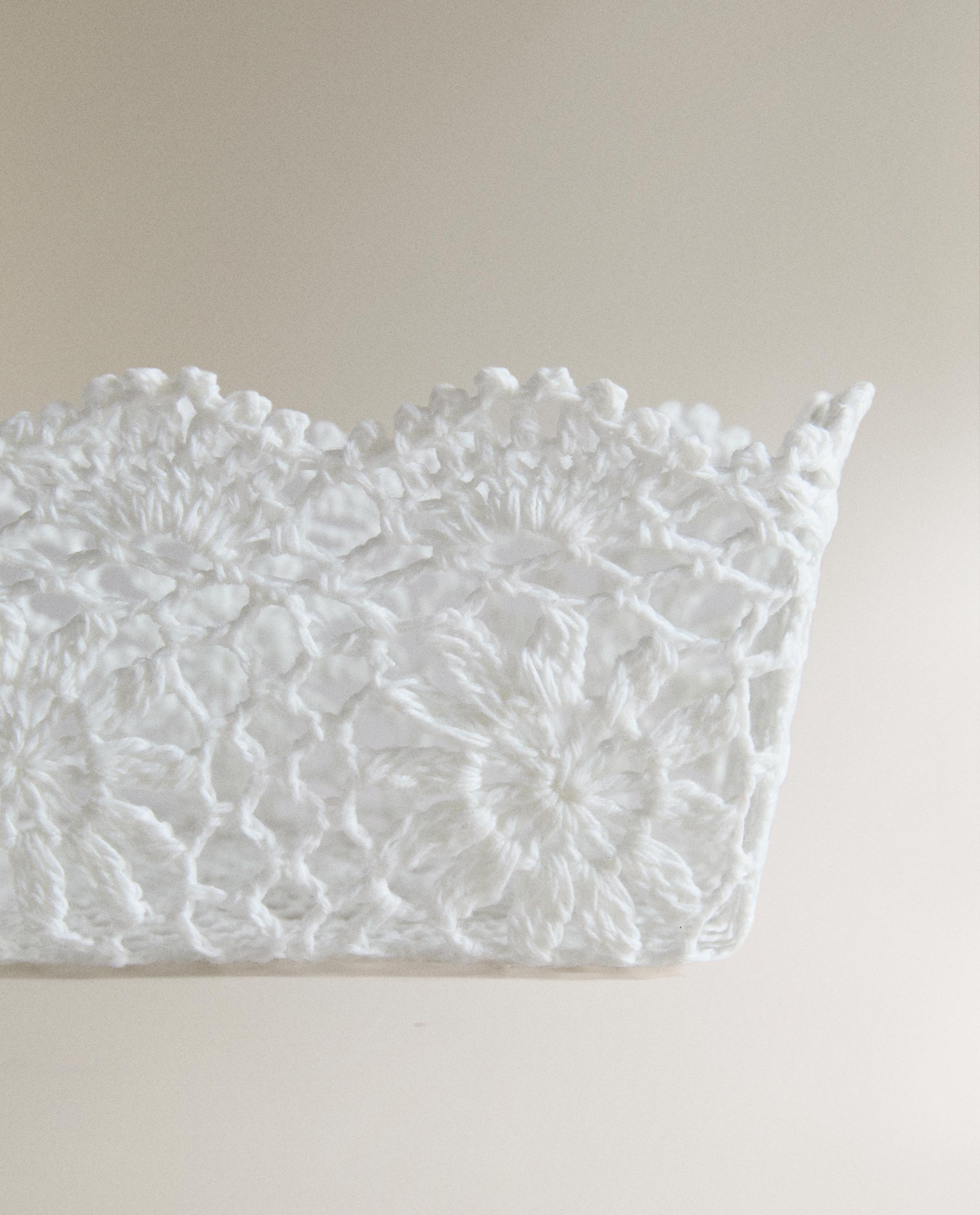 CROCHET BASKET