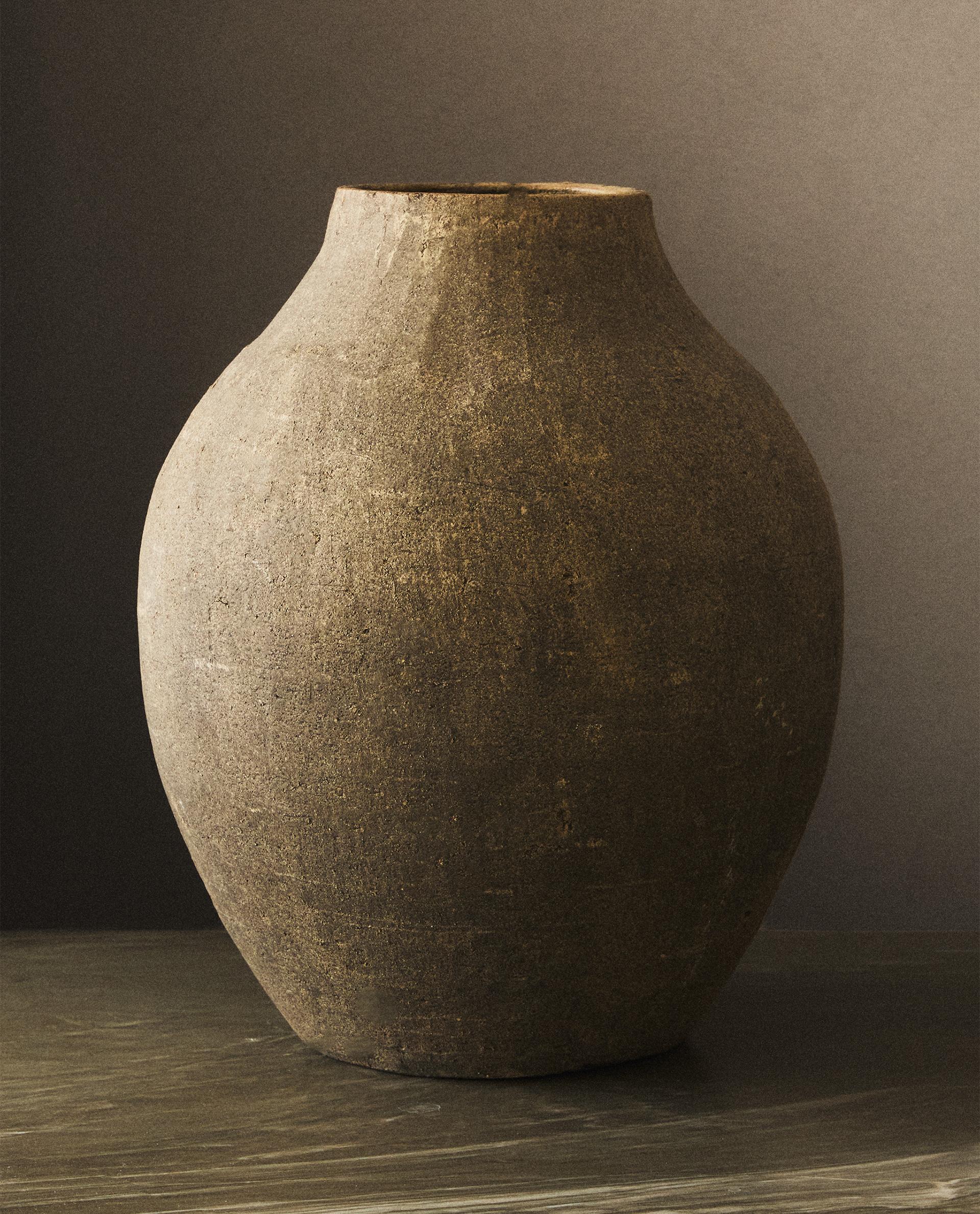 IRREGULAR CERAMIC VASE