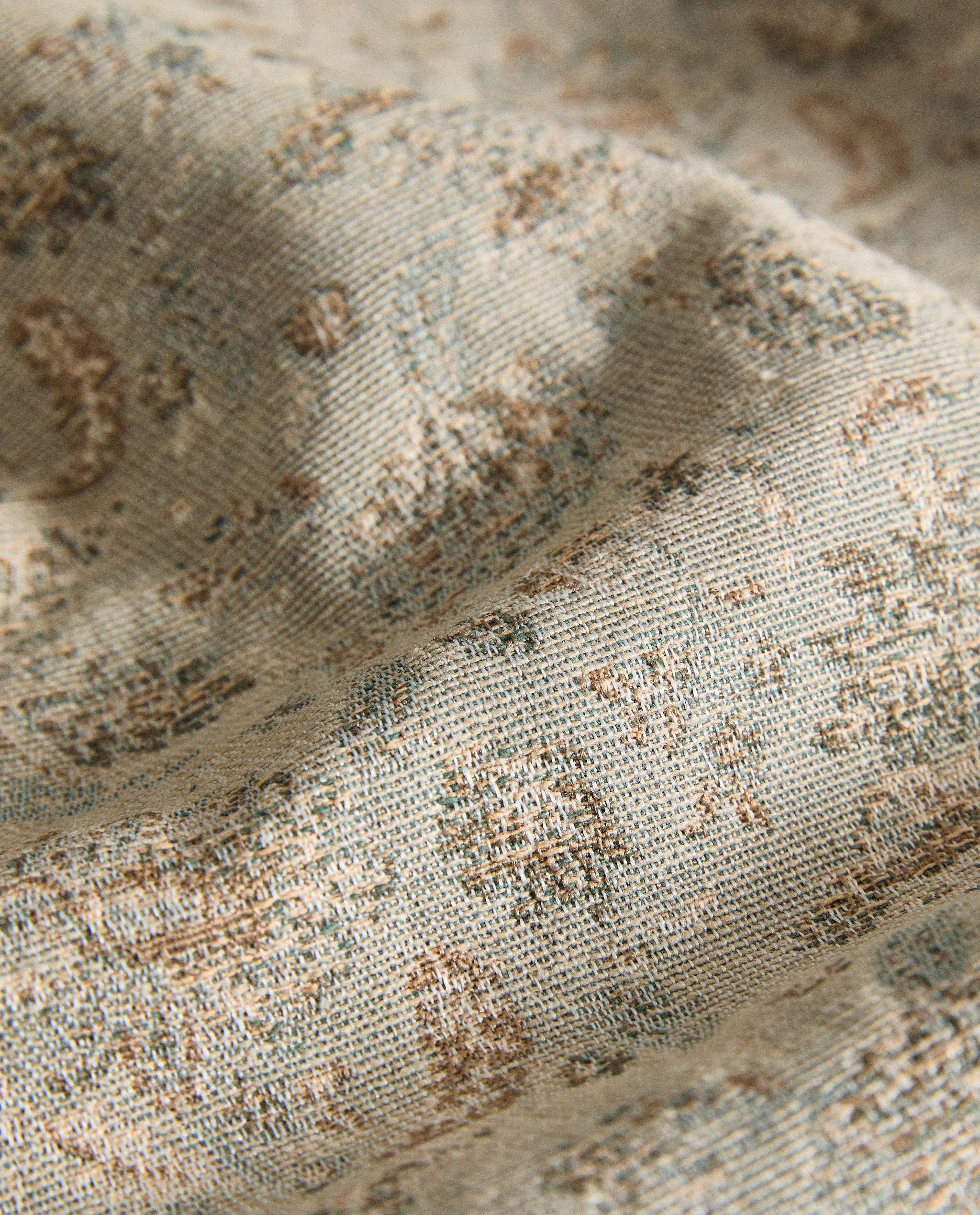 FLORAL JACQUARD TABLECLOTH product thumbnail 8
