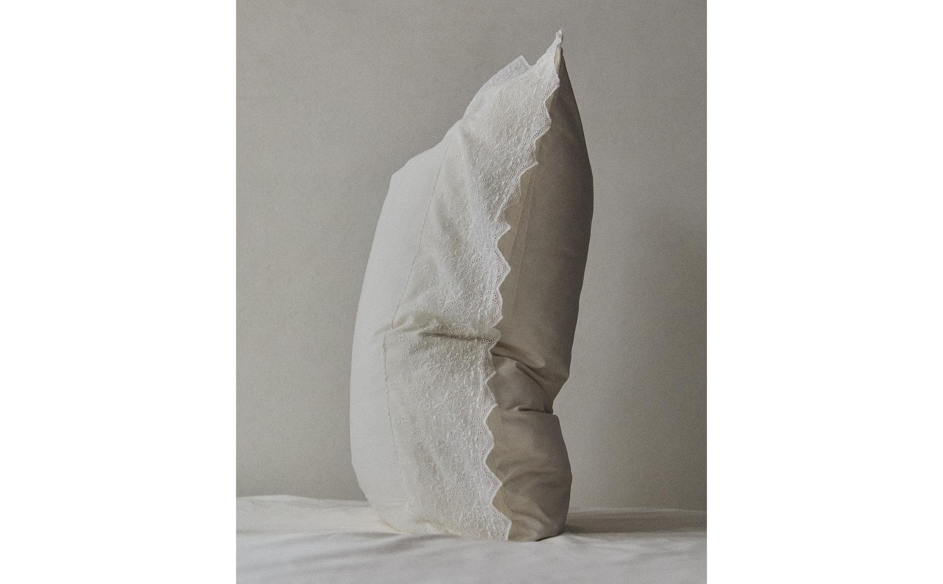 FUNDA ALMOHADA ALGODÓN PERCAL BORDADO (200 HILOS)