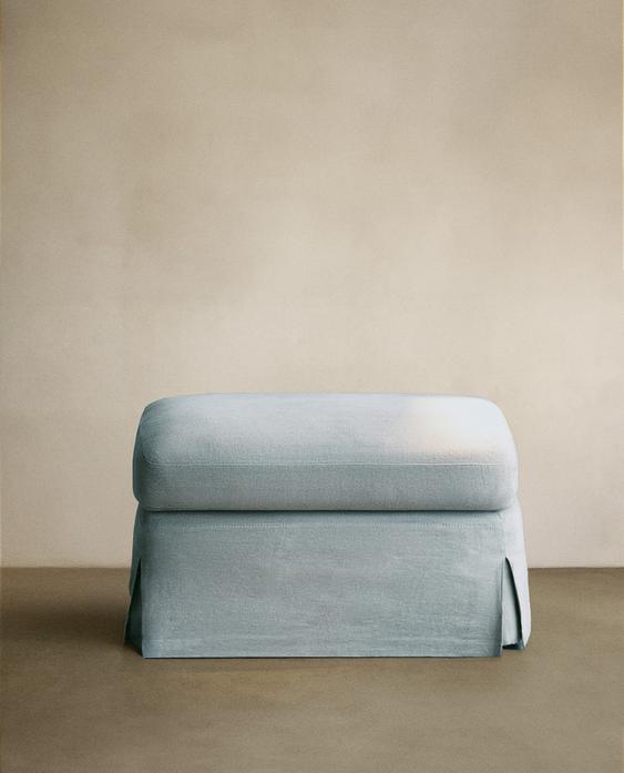 FOOTSTOOL 01 FOOTSTOOL 01