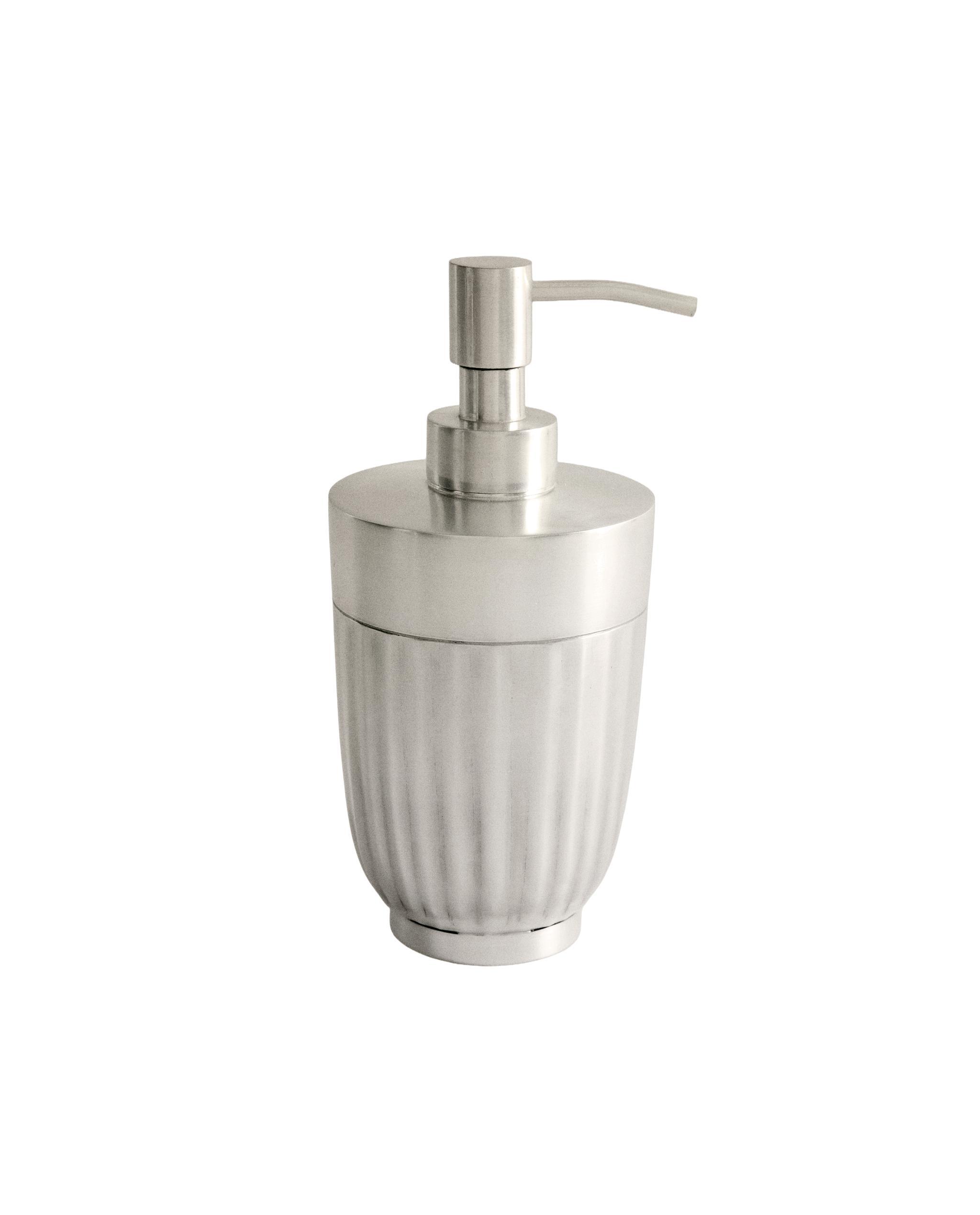 WAVY METAL BATHROOM SET product thumbnail 4