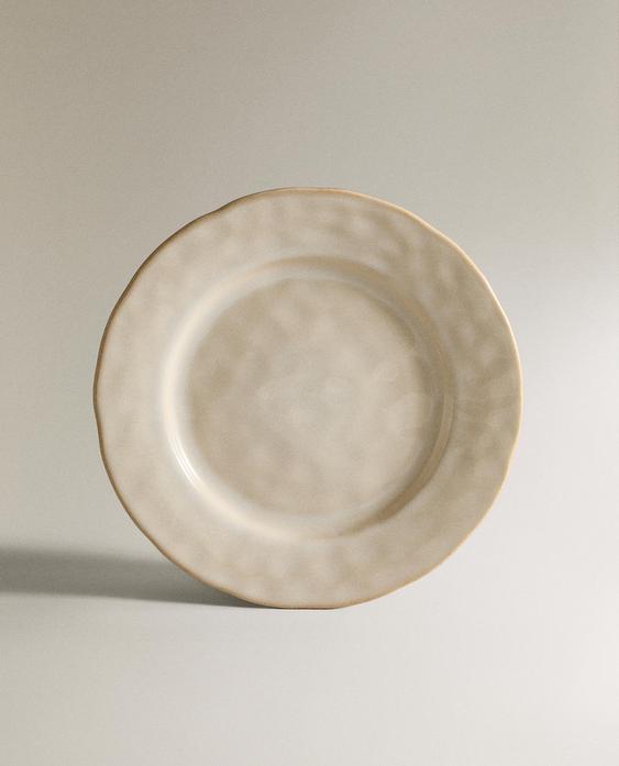 STONEWARE DINNER PLATE WITH IRREGULAR EDGE